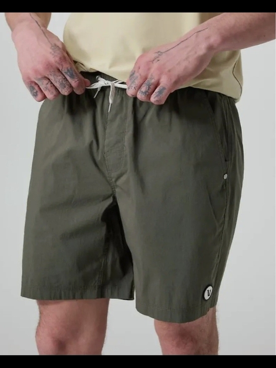 Vuori Other - Vuori Men's Banks Hybrid Swim Shorts Olive Green Size L Lined Stretch Pocket
